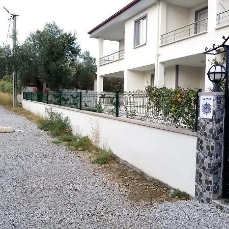 Yazduf Aile - Yazlik, Villa, Altinoluk, Akcay, Kaz Daglari Akçay
