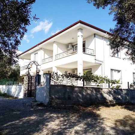 Apartment Yazduf Aile - Yazlik, Villa, Altinoluk, Akcay, Kaz Daglari Akçay